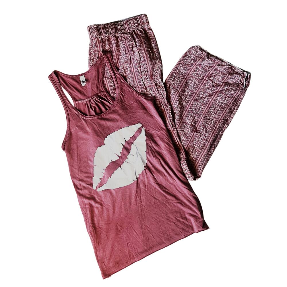 Pink Lip Kiss Print Graphic Pajama  PJ Tank Top Size Medium Racerback